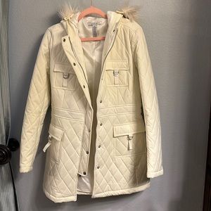 Women’s Laundry size medium puffer coat